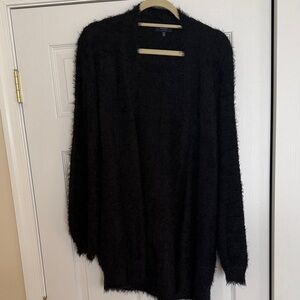EUC Kaari Blue Fuzzy Eyelash Black Cardigan